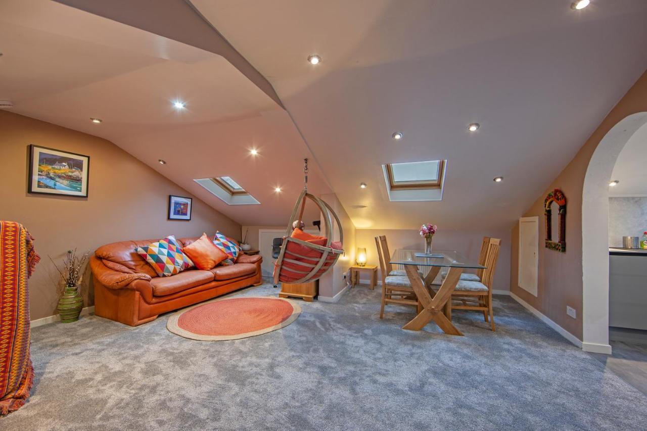 Premium 2Nd Floor 2 Bed Apt Sleeps 4 Adults In Oban Town Esterno foto