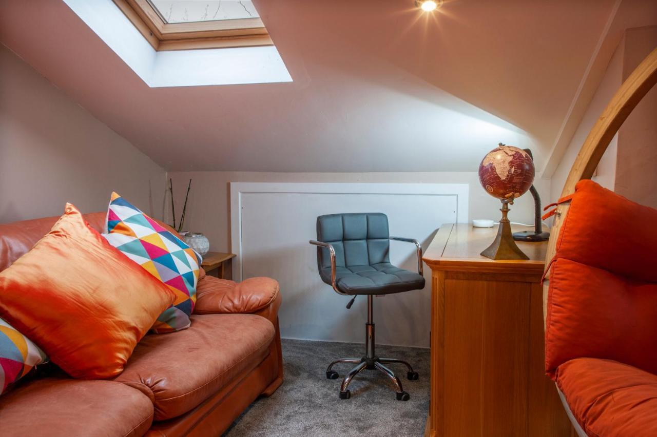 Premium 2Nd Floor 2 Bed Apt Sleeps 4 Adults In Oban Town Esterno foto