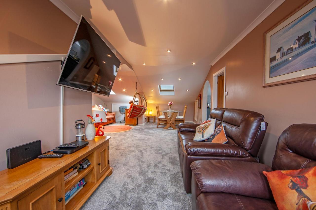 Premium 2Nd Floor 2 Bed Apt Sleeps 4 Adults In Oban Town Esterno foto
