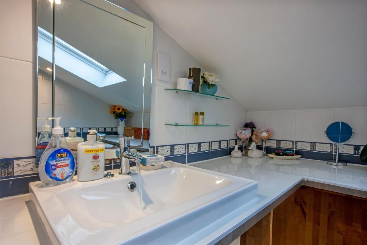 Premium 2Nd Floor 2 Bed Apt Sleeps 4 Adults In Oban Town Esterno foto